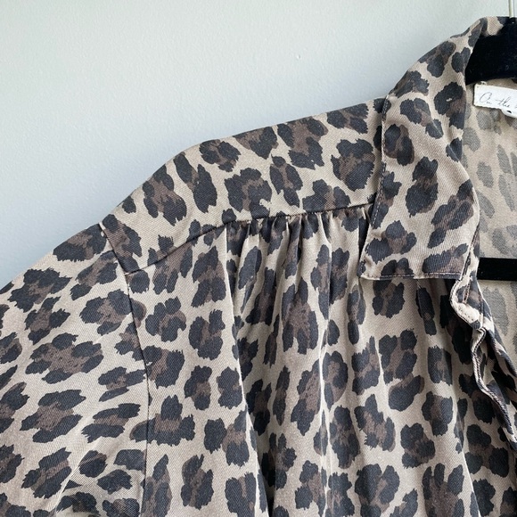Leopard Print Button Down Tunic - Picture 5 of 12